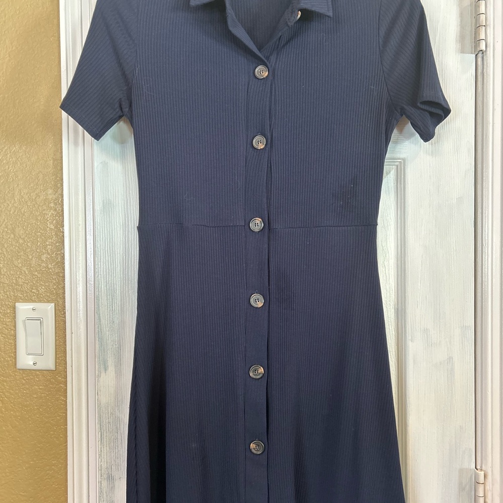 Gianni Bini Navy Ribbed Button-Front Midi Dress